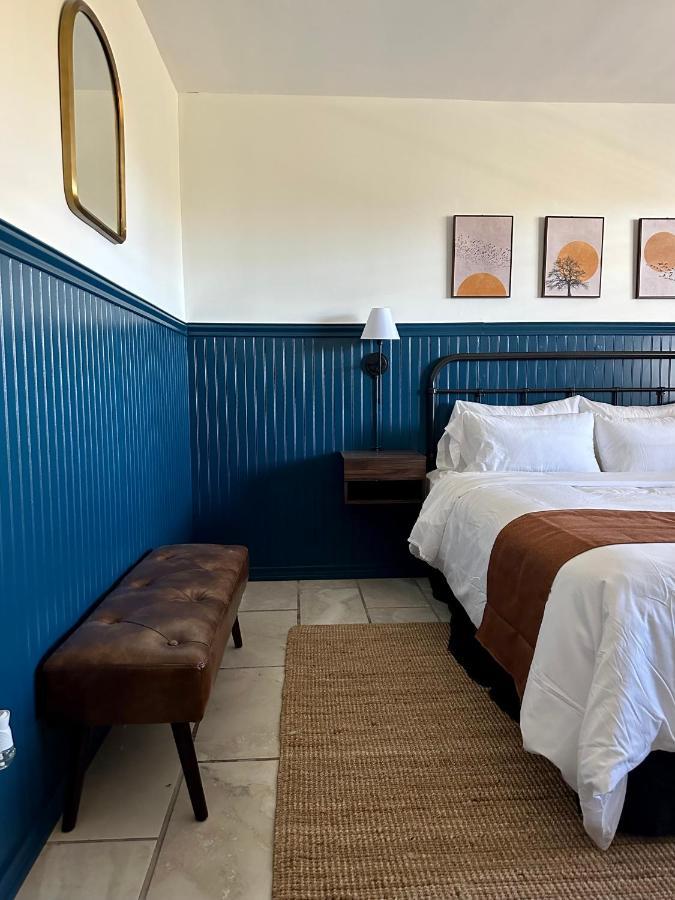Budget Host East End Hotel In Riverhead Exterior foto